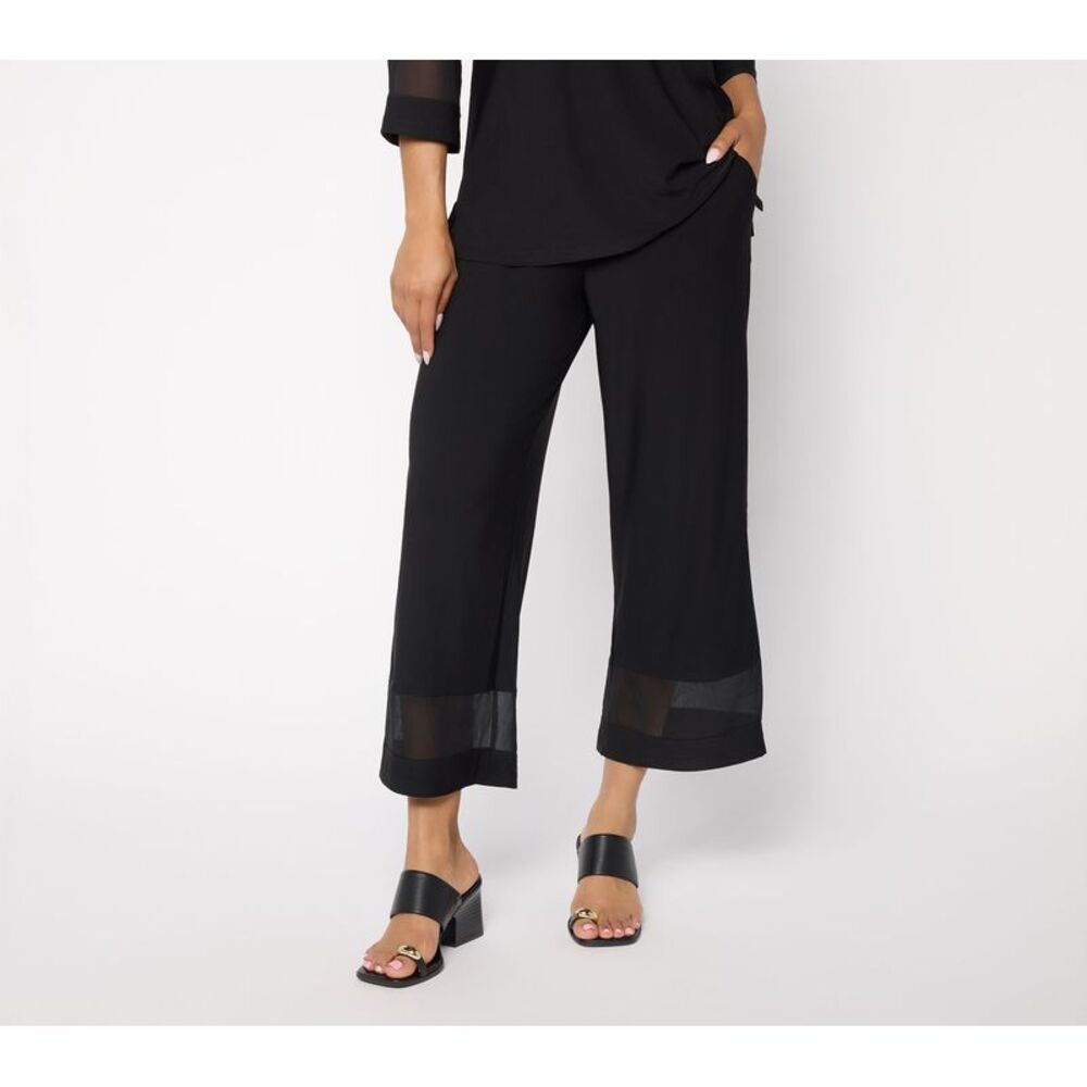Brandis Dress Out Loud Women's Petite Pants PXL Discovery Knit Wide Black